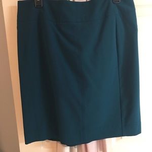 Worthington pencil skirt